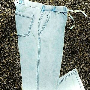 Faux  Denim wash Jeggings/ Joggers!!! Medium